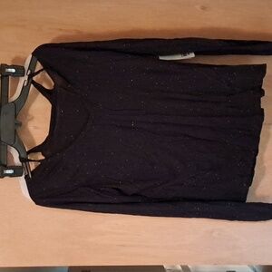 FLASH SALE Shape Activewear L top